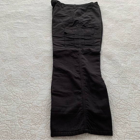 NWT. Wrangler’s Men’s Black Fleece Lined Cargo Pants - 34 X 30 - Picture 7 of 15